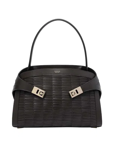 Ferragamo Leather Medium Hug Soft Shoulder Bag In Black