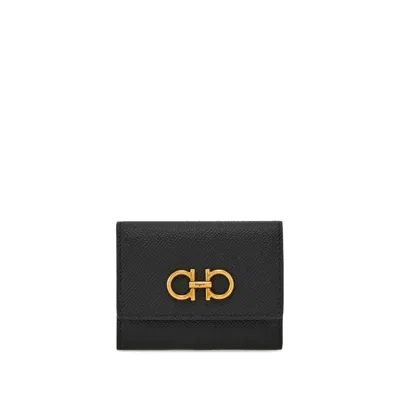 Ferragamo Gancini Tri-fold Leather Wallet In Black