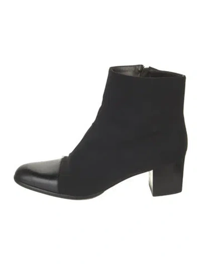 Pre-owned Ferragamo Boots In Black
