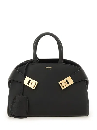Ferragamo Borsa A Mano Hug In Black