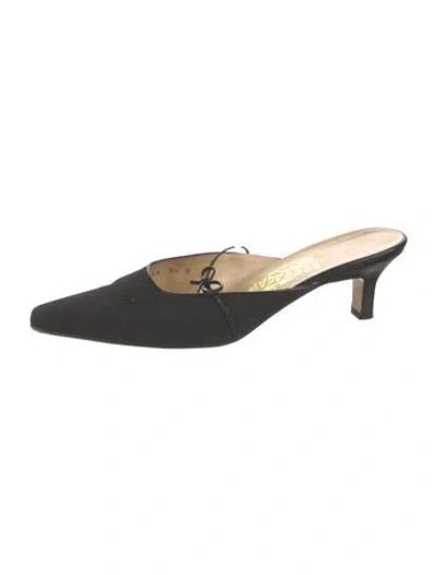 Pre-owned Ferragamo Bow Accents Mules In Black
