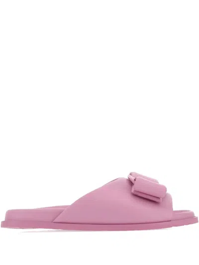 Ferragamo Bow-detail Leather Flat Sandals In Pink