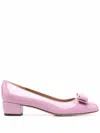 Ferragamo Bow-detail Logo-plaque Pumps In Rosa