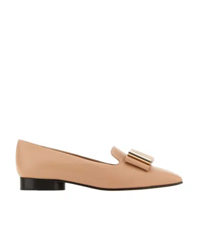 Ferragamo Bow-detailing Leather Loafers In Nude