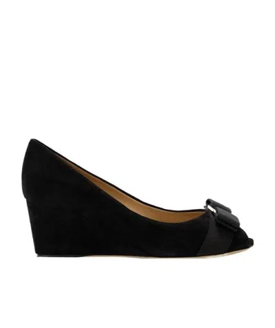 Ferragamo Bow High Heels In Black