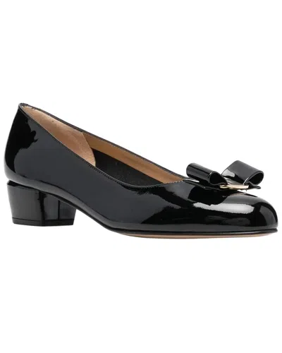 Ferragamo Women Vara Pumps In Black Patent Leather With Bow