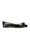 Ferragamo Varina Bow-embellished Patent-leather Ballet Flats In Black