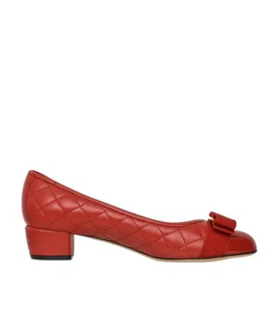 Ferragamo Bow Tie Clasp High Heels In Red