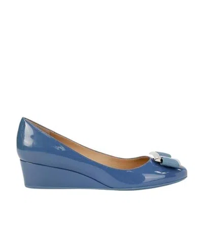 Ferragamo Bow-tie Round-headed High Heels In Blue