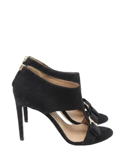 Pre-owned Ferragamo Bow T-strap Sandals In Black