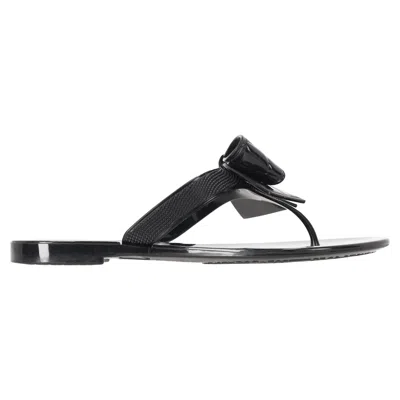 Ferragamo Bow-embellished Thong Slide Sandals In Black Rubber