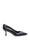Ferragamo New Vara Plate Low Heel Pump In Nero