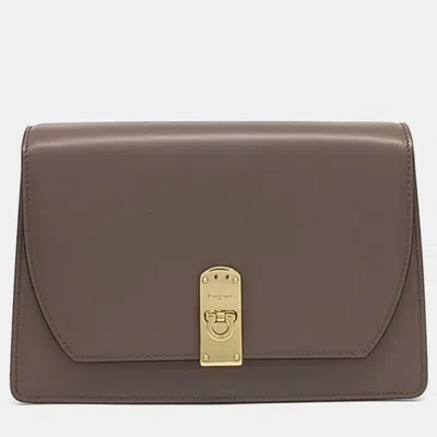 Pre-owned Ferragamo Brown Leather Gancini Crossbody Bag