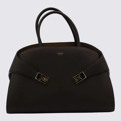 Ferragamo Brown Leather Hug Th M Top Handle Bag In Black
