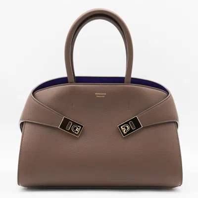 FERRAGAMO BROWN LEATHER HUG TOP HANDLE BAG