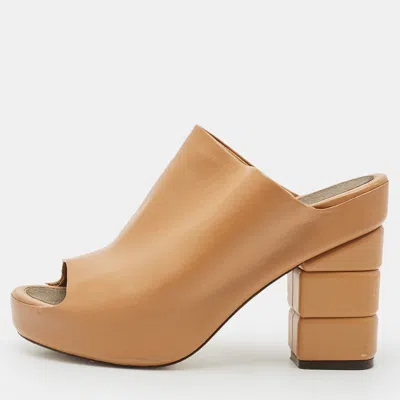Pre-owned Ferragamo Brown Leather Mules Size 39