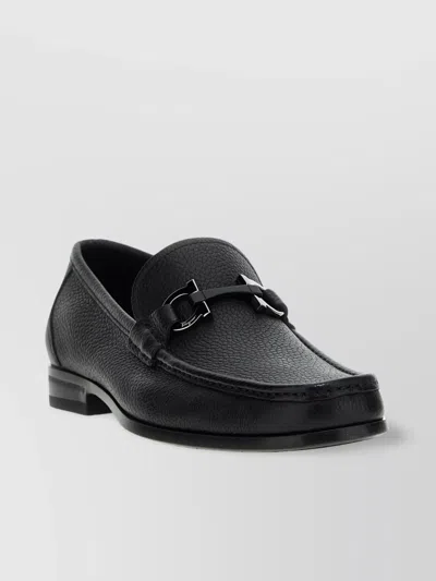 Ferragamo Buckle Detail Leather Loafers With Textured Finish In Black