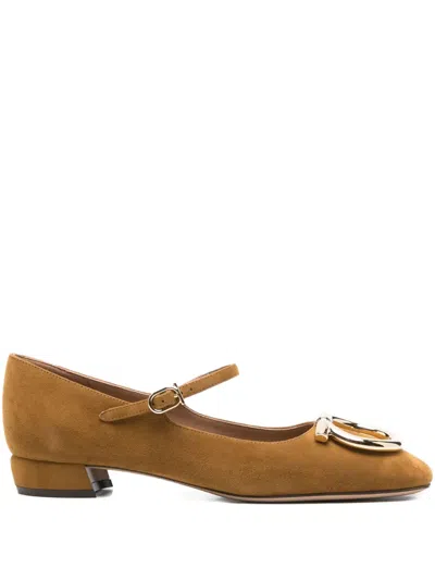 Ferragamo Buckle-detail Suede Pumps In Brown