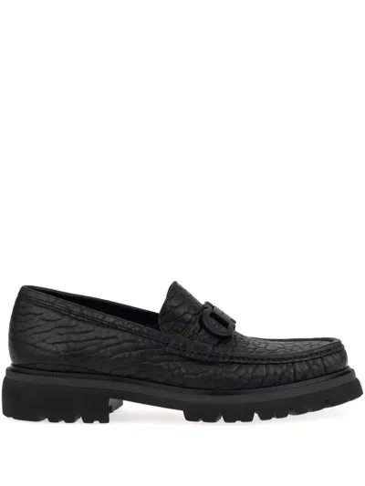 Ferragamo Buckle-detail Textured Loafers In Black