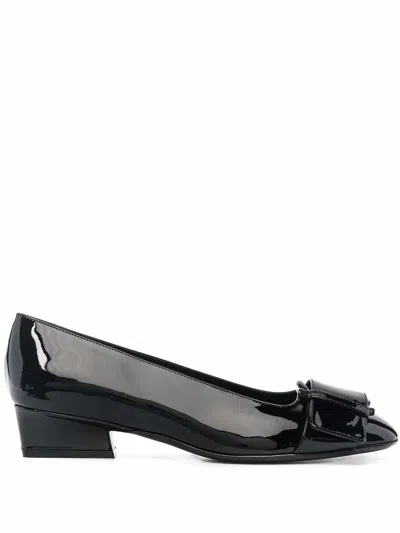 Ferragamo Buckle-detail Patent Leather Flat In Black
