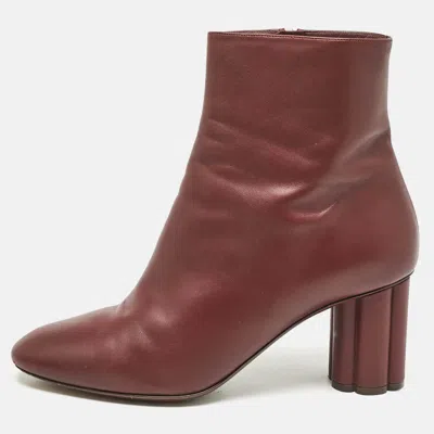 Pre-owned Ferragamo Burgundy Leather Ankle Length Boots Size 41