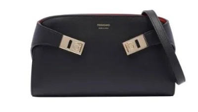 Ferragamo Calf Leather Shoulder Bag In Black