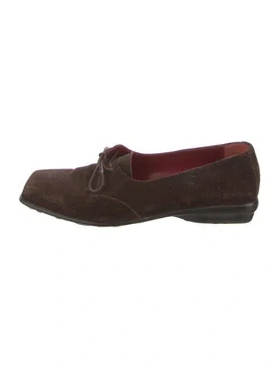Pre-owned Ferragamo Canvas Oxfords In Black