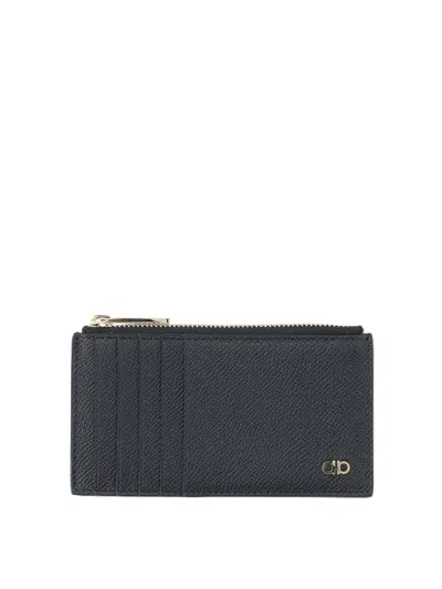Ferragamo Card Holder In Black
