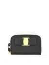 Ferragamo Card Holder Vara In Black