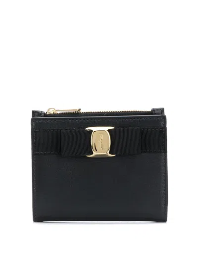 Ferragamo Bow-detail Smooth Split Calf Leather Wallet In Black