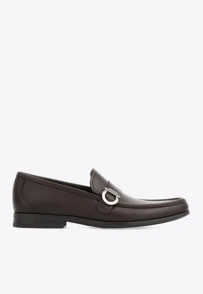 Ferragamo Loafers Metal Buckle Detail Round Toe In Brown