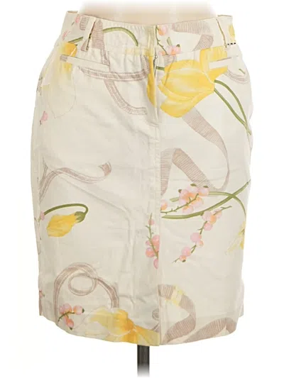 Pre-owned Ferragamo Casual Skirt In Ivory