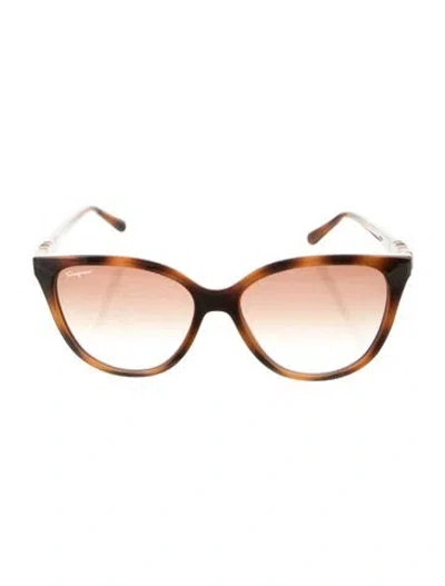 Pre-owned Ferragamo Cat-eye Gradient Sunglasses In Brown