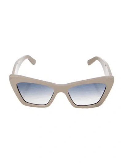 Pre-owned Ferragamo Cat-eye Gradient Sunglasses In Neutral