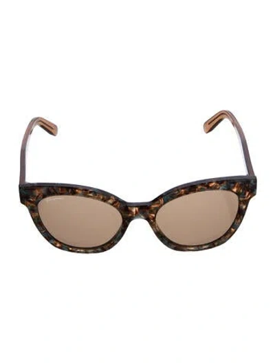 Pre-owned Ferragamo Cat-eye Tinted Sunglasses In Brown