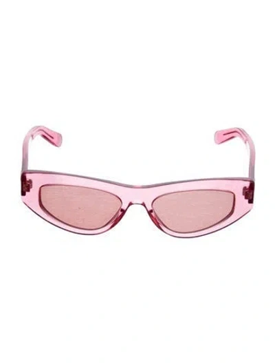 Pre-owned Ferragamo Cat-eye Tinted Sunglasses In Pink