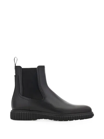 Ferragamo Chelsea Boot In Black