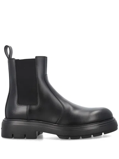 Ferragamo Chelsea Boot In Black