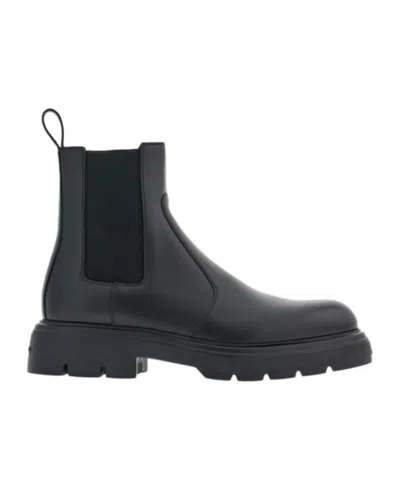Ferragamo Chelsea Boots In Black