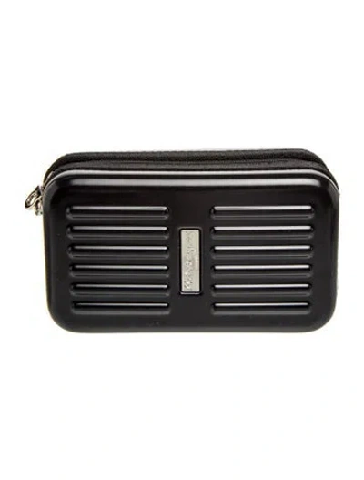 Pre-owned Ferragamo Clutch In Black