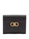 Ferragamo Gancini Grained Leather Compact Wallet In Black