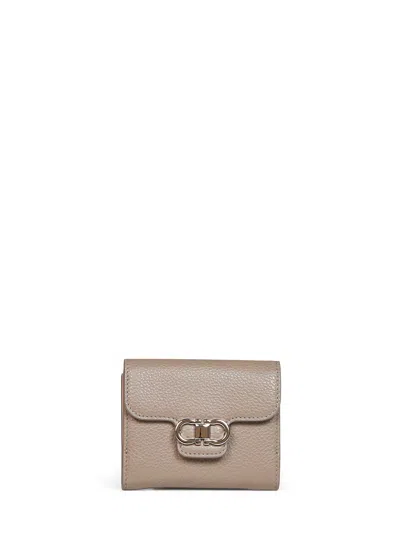 Ferragamo Compact Wallet In Neutral