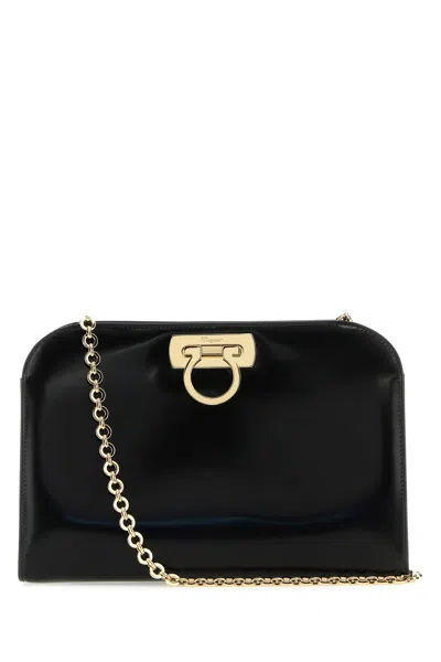 Ferragamo Diana Leather Clutch In Black