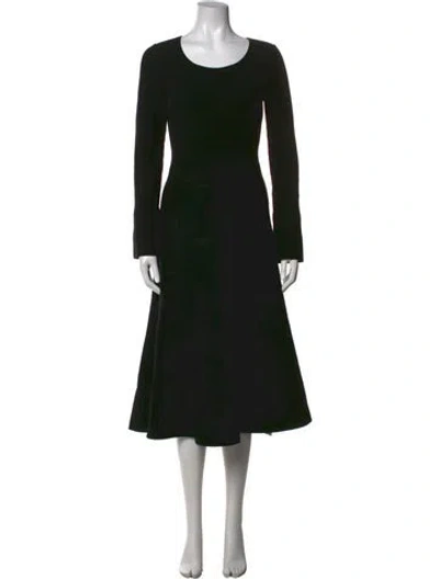 Pre-owned Ferragamo Crew Neck Midi Length Dress In Black