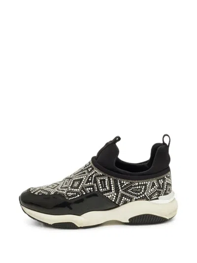 Pre-owned Ferragamo Crystal-embellished Low-top Sneakers In Black