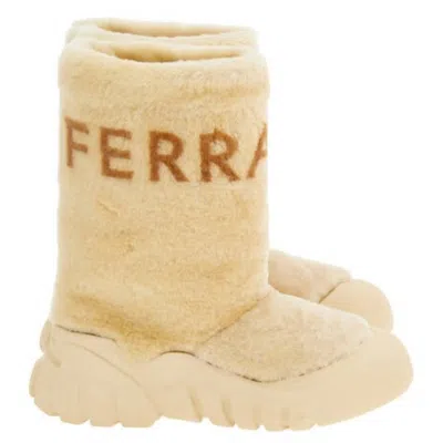 Ferragamo Delphi Shearling Ski Boots In Neutral