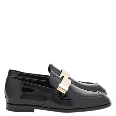 Ferragamo Dona Vernice Patent Leather Loafers In Black