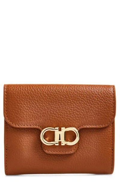 Ferragamo Double Gancio Leather Compact Wallet In Brown