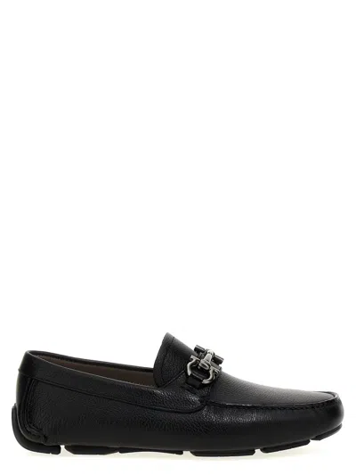 Ferragamo Flat Shoes In Black