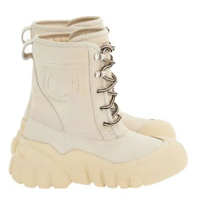 Ferragamo Duna Chunky Sole Boots In Neutral